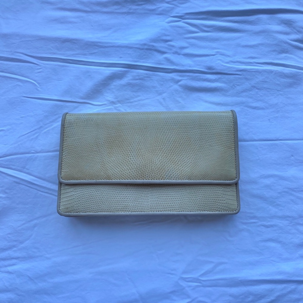 Donna Elissa Embossed Leather Ivory Clutch